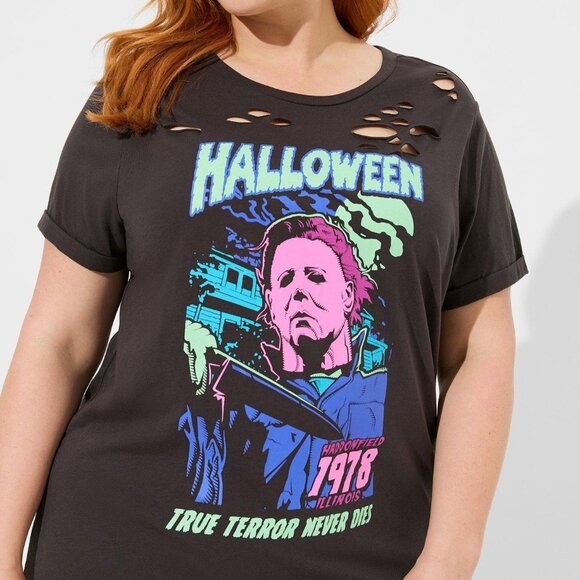 ❤️NWT VINTAGE TORRID TEE - MICHAEL MEYERS DISTRESSED TUNIC - HALLOWEEN MOVIE - Picture 13 of 16